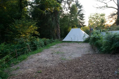 Tentplek – Locatie 2 Met privé zandbank